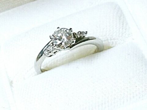 【la ape(ラ・アーペ)の口コミ】 他の人と被らない唯一のものが欲しく探して、こちらのブランドの指輪にす…