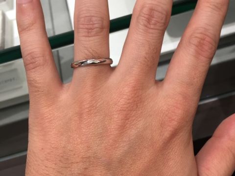 【アイプリモ(I-PRIMO)の口コミ】 結構シンプルなんだけどちょっとひねりがあって光るのがきれい。ただまぁ…