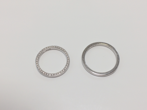 【Love Bond(ラブボンド)の口コミ】 どんなシチュエーションにも似合うようなシンプルなデザインが決め手です…