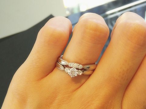 【エクセルコダイヤモンド(EXELCO DIAMOND)の口コミ】 ゼクシィで見かけて指輪探しを機に知ったブランドでしたが、デザインに一…