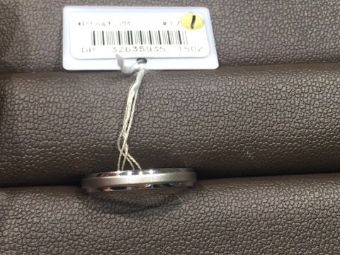 【アイプリモ(I-PRIMO)の口コミ】 私が試着したハルモニアは、中心がつや消し加工がされていたので、シンプ…