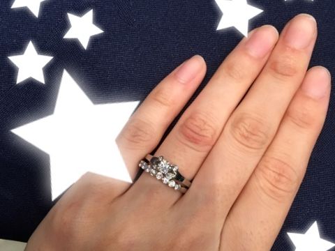 【銀座ダイヤモンドシライシの口コミ】 結婚指輪はシンプルな物を選びがちですが、シンプルな物より自分が好きな…