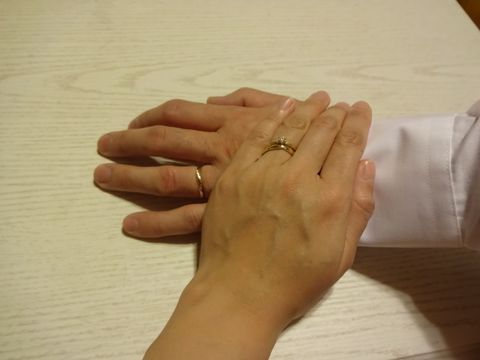【LUCIE(ルシエ)の口コミ】 私たちが結婚指輪を決めるにあたっての絶対条件がイエローゴールドの素材…