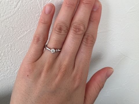 【4℃ BRIDAL(ヨンドシーブライダル)の口コミ】 主人がサプライズで用意してくれていました。私のイメージに合わせて、店…