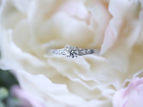 【俄(にわか)の口コミ】 もともと婚約指輪はいらないと思っていたのですが、俄の結婚指輪を見てい…