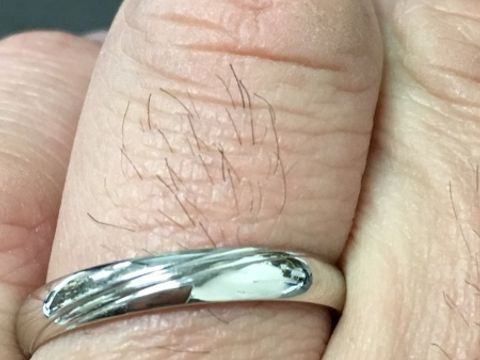 【PILOT BRIDAL(パイロットブライダル)の口コミ】 つけ易さが第一です。表面だけでなく，指に当たる側の角もまるく取られて…