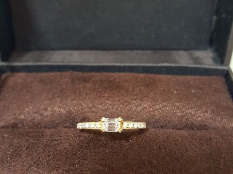 【ORECCHIO(オレッキオ)の口コミ】 結婚が決まり、インターネットで結婚指輪を探しているときにORECCHIOのエ…