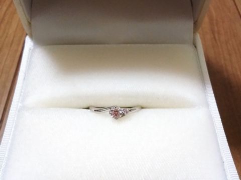 【組曲ジュエリーの口コミ】 主人がナイショで買ってくれていたので自分で決めたわけではないですが、…