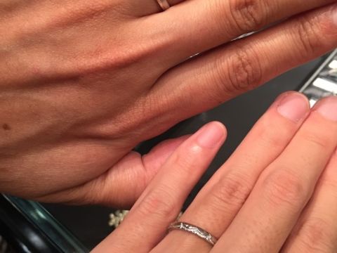 【エクセルコダイヤモンド(EXELCO DIAMOND)の口コミ】 デザインに一目惚れしました。
実際に試着してみて、想像通りに可愛く、ま…