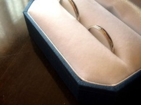 【ジュエリーツツミ(JEWELRY TSUTSUMI)の口コミ】 とにかくシンプルなものがよかったのですが、実際見たり試着すると、あま…