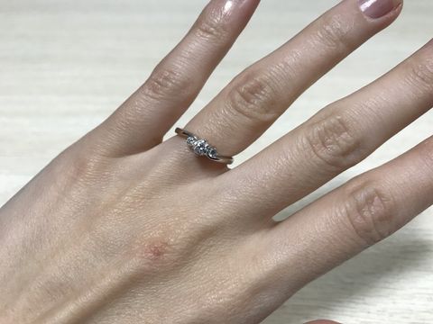 【ROYAL ASSCHER(ロイヤル・アッシャー)の口コミ】 私は特に下調べはしていなかったのですが、主人がこのブランドがいいと探…