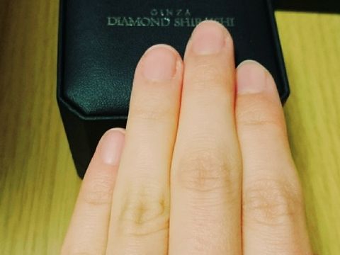 【銀座ダイヤモンドシライシの口コミ】 日常使いもできるデザインの物が良いと思い、ハーフエタニティを探してい…