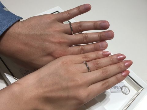 【MIKIMOTO(ミキモト)の口コミ】 装飾のないストレートタイプを探していました。
細身なので指がスラッとし…