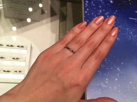【ギンザタナカブライダル(GINZA TANAKA BRIDAL)の口コミ】 シンプルなストレートタイプを探し始めたときに一番最初に目をつけた指輪…