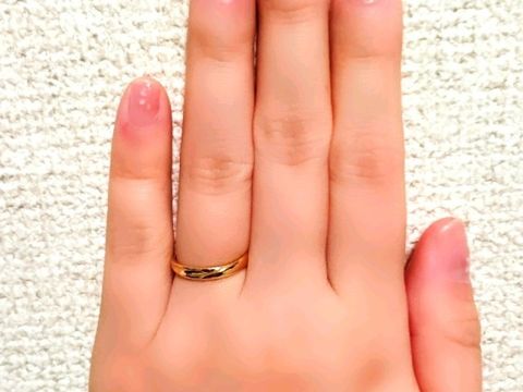 【宝寿堂(ほうじゅどう)の口コミ】 婚約指輪に引き続き宝寿堂さんにお世話になりました。私も彼も指が太いの…
