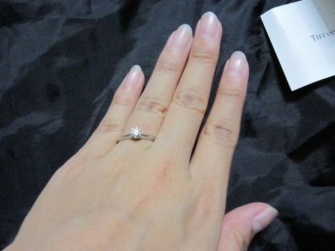 【ティファニー(Tiffany & Co.)の口コミ】 婚約指輪を買うにあたり、昔から憧れだったティファニーがいいと以前から…