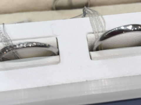 【アネリディギンザ(ANELLI DI GINZA)の口コミ】 もともとはシンプルなデザインの物が良かったので、シンプルなものを探し…