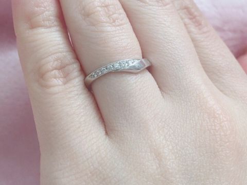 【俄(にわか)の口コミ】 結婚後も常に着用していたかったので家事などに支障がないデザインを選び…