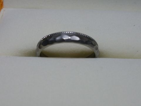 【ケイウノ ブライダル(K.UNO BRIDAL)の口コミ】 まず自分でデザインできるところです！フルオーダーにしましたが、値段も…