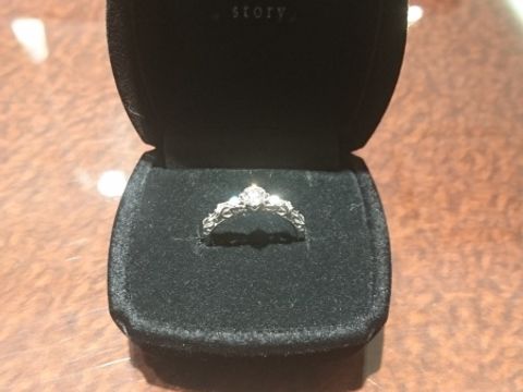 【JEWELRY  KAMATA(ジュエリーかまた)の口コミ】 エンゲージリングをあげていなくて、マリッジリングを合わせて購入しまし…