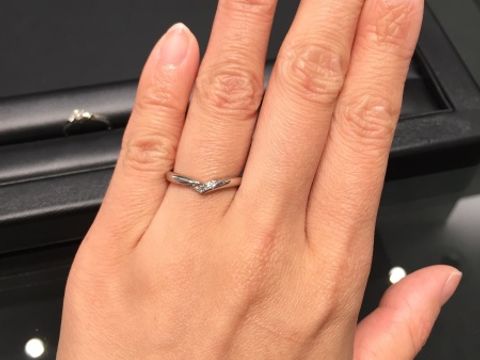 【ラザール ダイヤモンド(LAZARE DIAMOND)の口コミ】 婚約指輪はラガーディアなので、ボコカはセットリングでは無いですが、重…