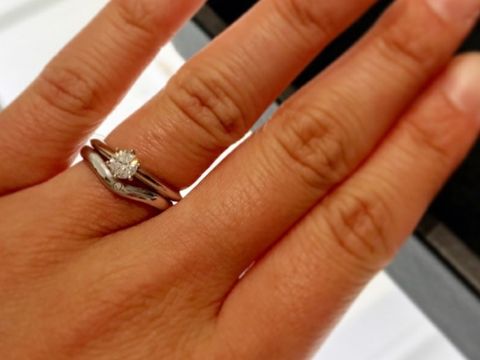 【ティファニー(Tiffany & Co.)の口コミ】 婚約指輪はティファニーとずっと思っていたので、憧れの意味も込めて結婚…
