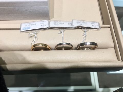 【A・D・A(エー・ディー・エー)の口コミ】 お手頃価格でどちらかというとファッションリング寄りかと思いきや、きち…