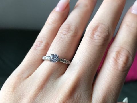 【ティファニー(Tiffany & Co.)の口コミ】 彼に好きなデザインを選んでいいよ、と言われていたのでとても悩みました…