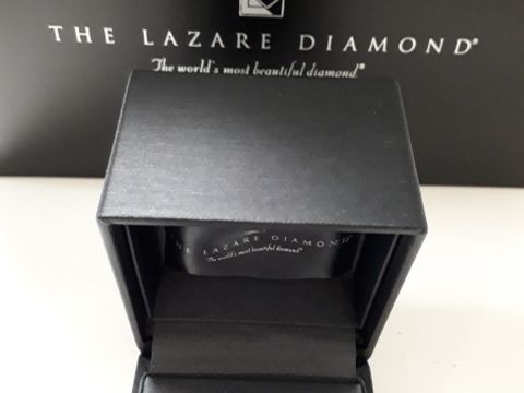 【ラザール ダイヤモンド(LAZARE DIAMOND)の口コミ】 相手があげたいと言ってくれたので見に行きましたが、デザインはどこも似…
