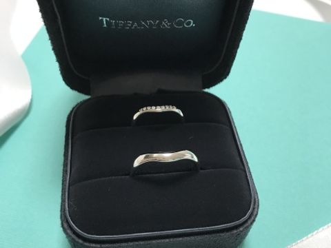 【ティファニー(Tiffany & Co.)の口コミ】 婚約指輪もティファニーだったので、結婚指輪もお揃いのティファニーにす…