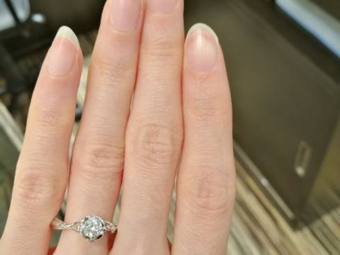 【JEWELRY  KAMATA(ジュエリーかまた)の口コミ】 様々な種類の指輪が揃っていますが、他店舗と異なり、バリエーションが豊…