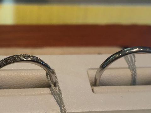 【festaria bijou SOPHIA(フェスタリア ビジュソフィア)の口コミ】 ダイアモンドがたくさん入っていてとても綺麗でした。デザインもシンプル…