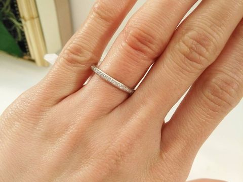 【CHARMY(チャーミー)の口コミ】 鍛造の結婚指輪を探していたところ、デザインもシンプルでとても気に入り…