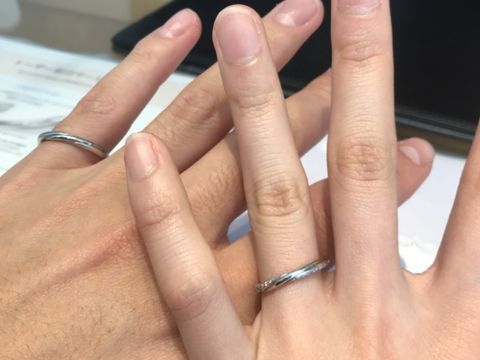 【銀座ダイヤモンドシライシの口コミ】 デザインと着け心地、アフター保障のどれも気に入りましたが、デザイン決…