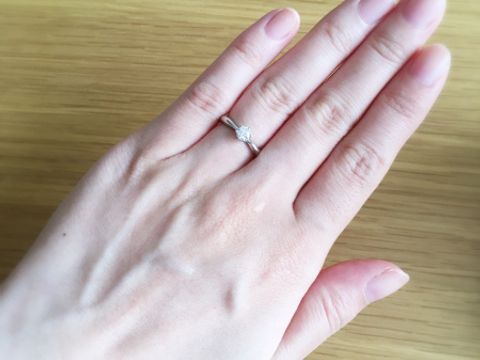 【ウィスプ(WISP)の口コミ】 雑誌で初めて見たときに、WISPの指輪のデザインの可愛さに一目惚れして、…