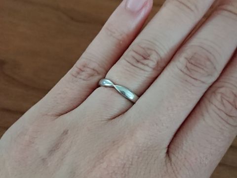 【ティファニー(Tiffany & Co.)の口コミ】 一生使うものということで、後悔のないようにしたいという思いで選びまし…