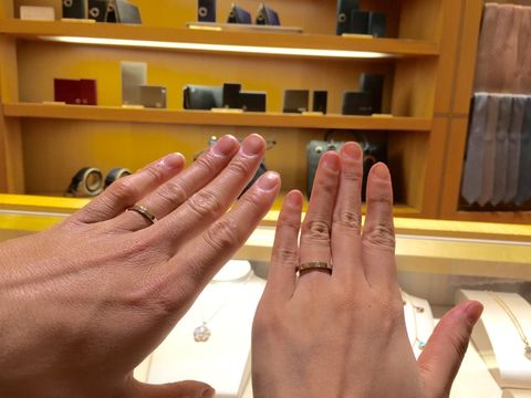 【ブルガリ(BVLGARI)の口コミ】 ブルガリへ足を運ぶ前に、何件か指輪を見に行きましたが、華奢なデザイン…