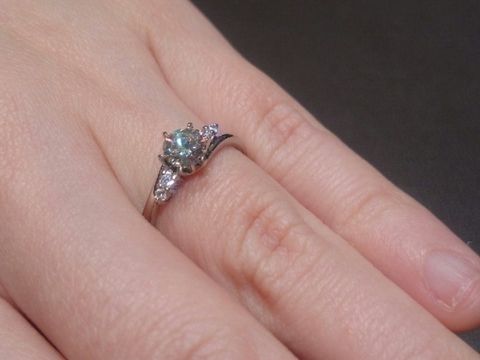 【俄(にわか)の口コミ】 全てのリングは季節を表すようなデザイン名がついており、どこか古風なイ…