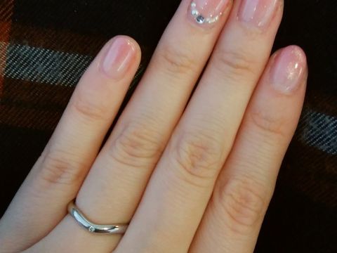 【ティファニー(Tiffany & Co.)の口コミ】 手が小さく指が細いため、ウェーブのデザインに決めていました。TIFFANYの…