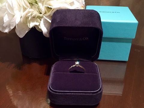 【ティファニー(Tiffany & Co.)の口コミ】 ダイヤによって値段が様々なので、素人では見た目の違いがわからないけれ…