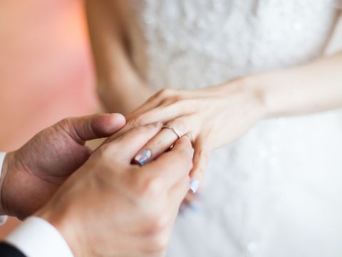 【ティファニー(Tiffany & Co.)の口コミ】 婚約指輪と同じブランドにしたいというのが1番でした。先行して婚約指輪を…