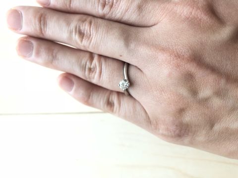 【俄(にわか)の口コミ】 旦那さんがプロポーズのために用意してくれたので、決め手はわかりません…