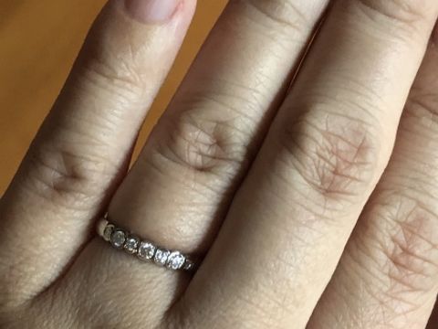 【PILOT BRIDAL(パイロットブライダル)の口コミ】 ずっとハーフエタニティを探してました。どこも似たような感じのハーフエ…