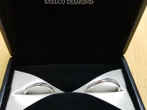 【エクセルコダイヤモンド(EXELCO DIAMOND)の口コミ】 ほどよい数と大きさのメレダイヤが、美しく輝くよう二連に施された上品な…