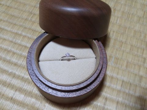 【COLANY(コラニー)の口コミ】 リングサイズが何度でも変更可能ということを教えていただき、いいなと思…