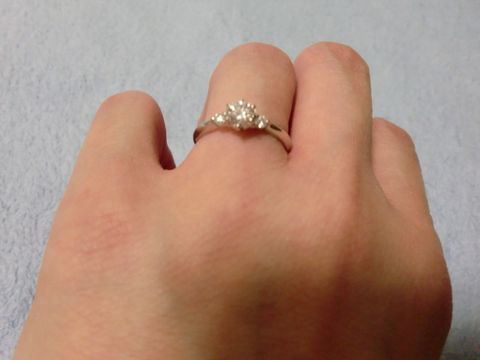 【ジュエリーツツミ(JEWELRY TSUTSUMI)の口コミ】 結婚指輪をこちらのお店のものにしたので、重ねて付けた時に合うと思って…