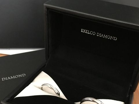 【エクセルコダイヤモンド(EXELCO DIAMOND)の口コミ】 婚約指輪と重ね付けの出来る結婚指輪を探していました。エクセルコダイヤ…