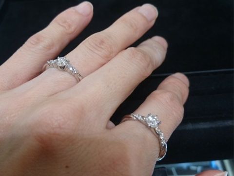 【Something Blue(サムシングブルー)の口コミ】 百貨店でサムシングブルーのカタログを貰って見ていたところ、この気品あ…