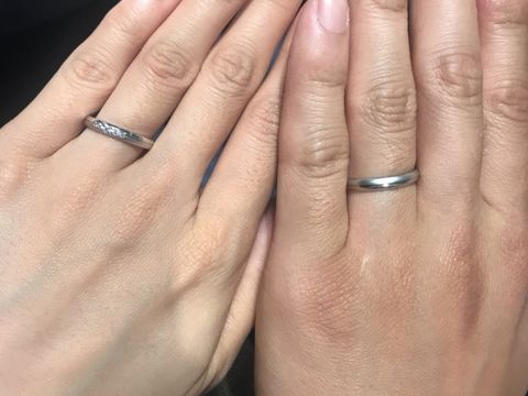 【ラザール ダイヤモンド(LAZARE DIAMOND)の口コミ】 婚約指輪と同じブランドで購入したかった。ストレートラインで、上品かつ…