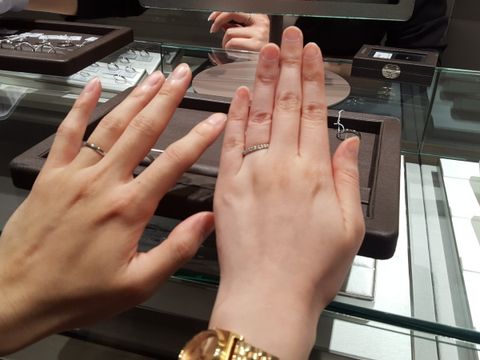 【アイプリモ(I-PRIMO)の口コミ】 鍛造製法で作られているとのことで、歪みにくいと説明を受けました。指輪…